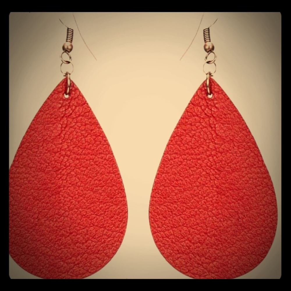 Earrings Lorislittleladyboutique